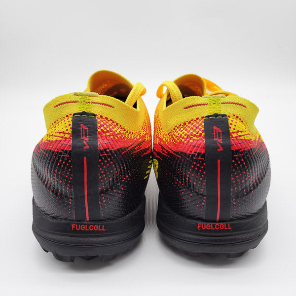 New Balance Furon Elite V8 TF Multitacos