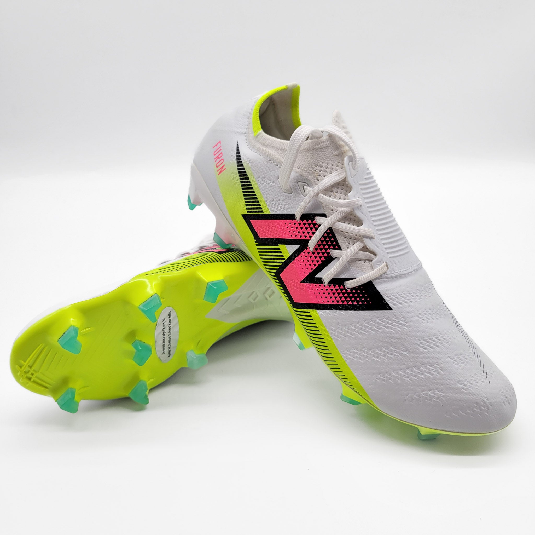 New Balance Furon v7+ Pro FG Tacos de Fútbol