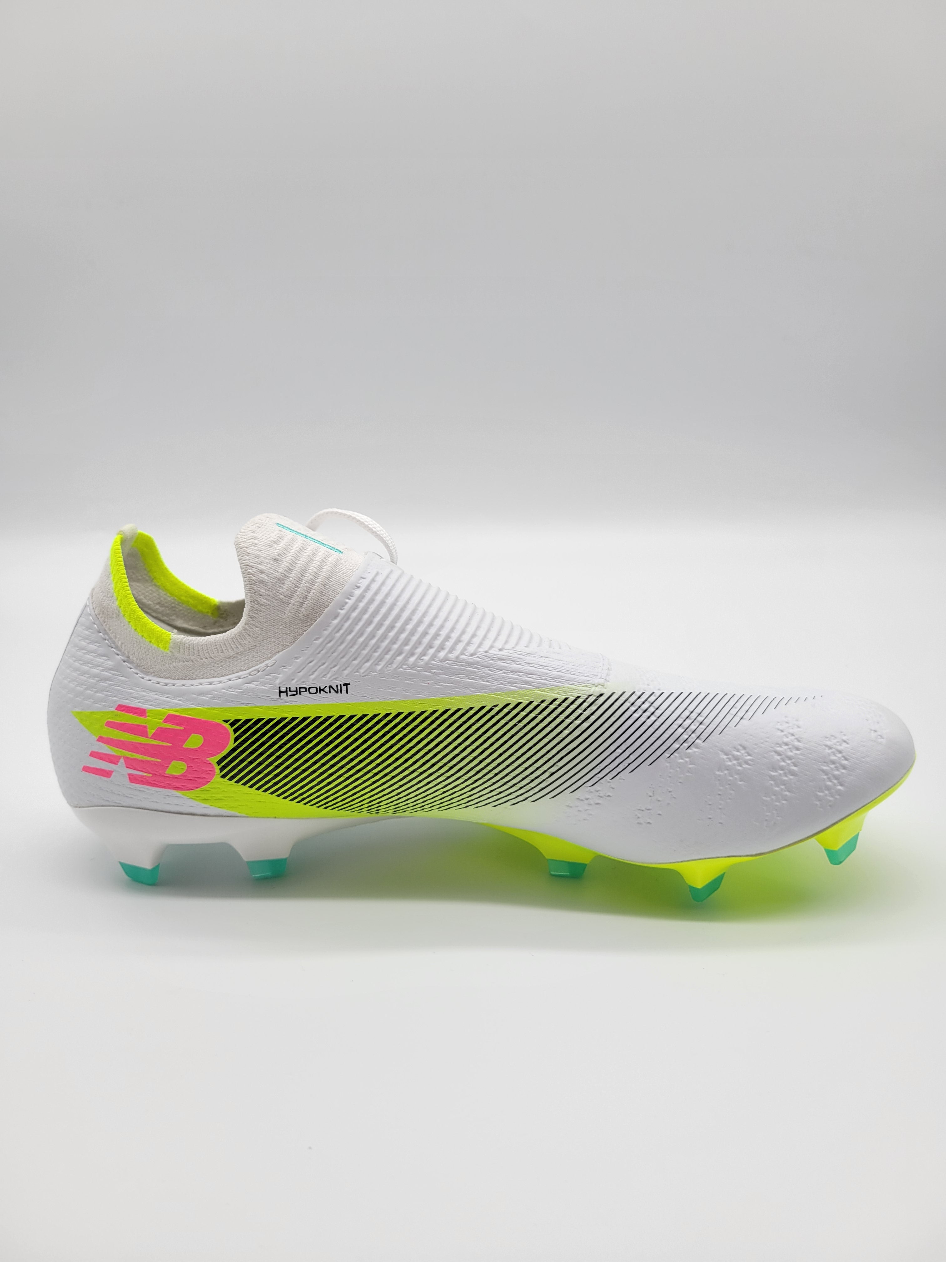 New Balance Furon v7+ Pro FG White/Neon Pink